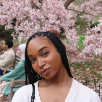 Babysitter in Laurel: Khadijah