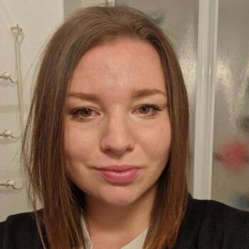 Babysitter in Valdoie: Léa