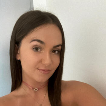 Babysitter in Perpignan: Cleo