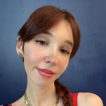 Babysitter in Boulogne-Billancourt: Amandine