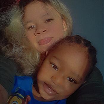 Babysitter Beerse: Djaneica