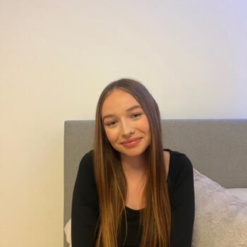 Babysitter in Ingenbohl: Annika