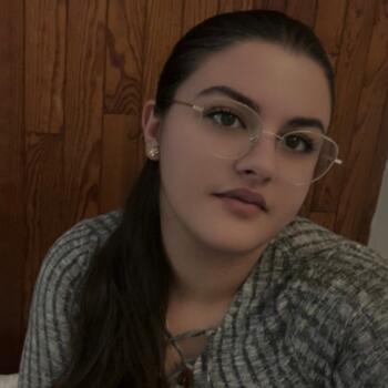 Babysitter in Geay: Shana