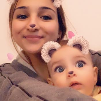 Babysitter in Vänersborg: Bella
