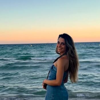 Babysitter in Cuenca: Carmen