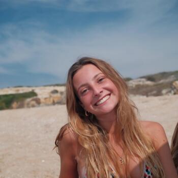 Babysitter in Cascais: Caetana