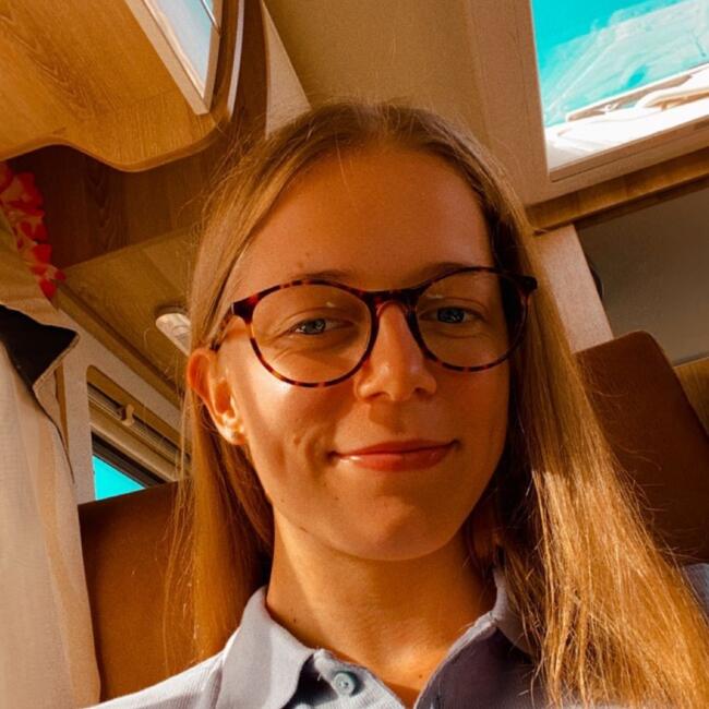 Baby-sitter in Auderghem: Emilie