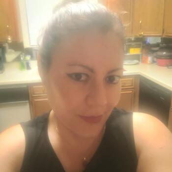 Babysitter in Midland: Karoline