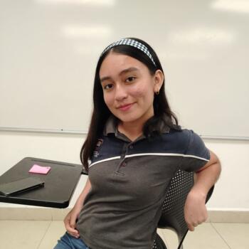 Niñera Campeche: Tania