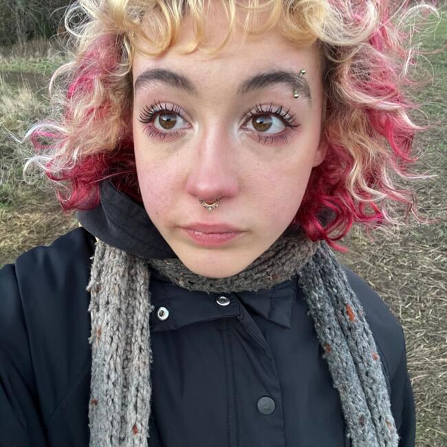 エディンバラ のナニー: Gemma