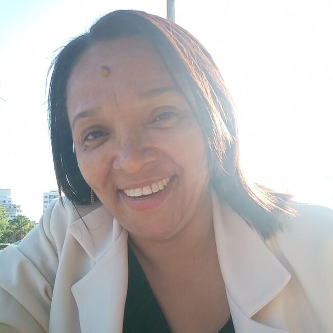 Babá em Rio de Janeiro: Eliane Balduino
