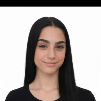 Nanny in Elche: Sara