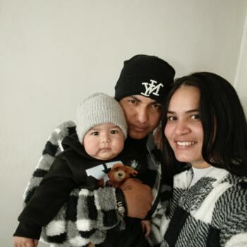 Babysitting job in Vila Nova de Gaia: babysitting job Leannis