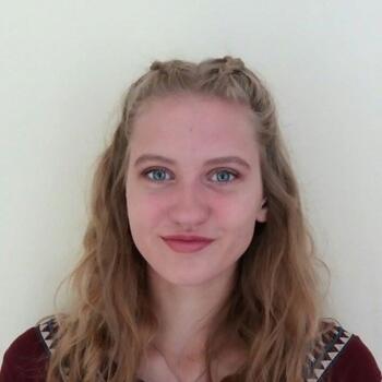 Babysitter in Bristol: Rosie