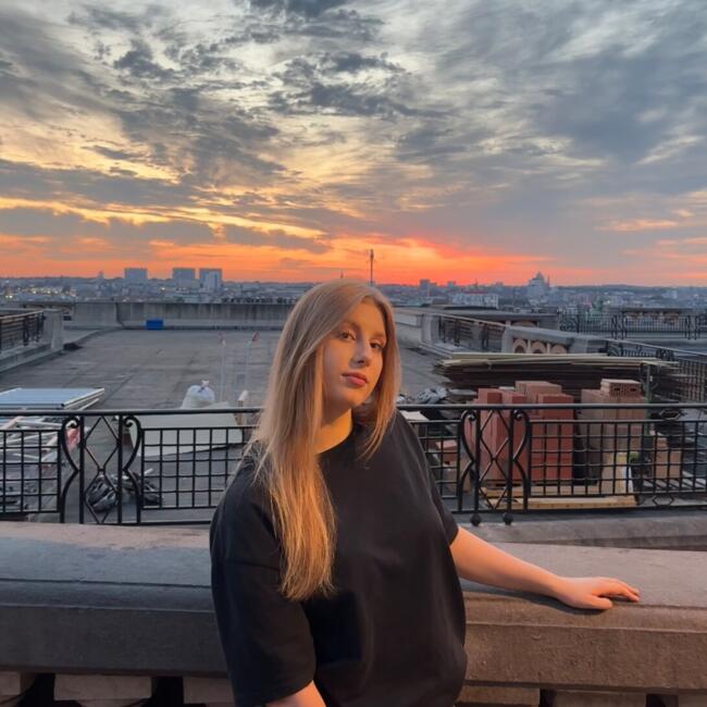 Babysitter in Krakow: Julia