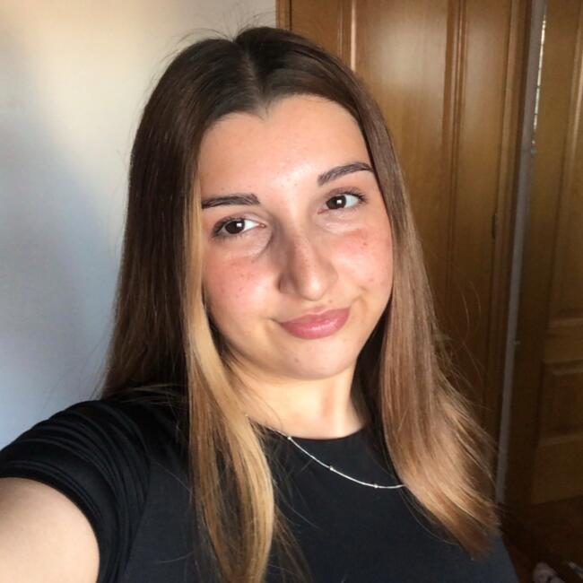 Nounou à Saragosse: Gabriela