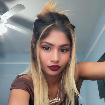 Babysitter in The Bronx: Martina