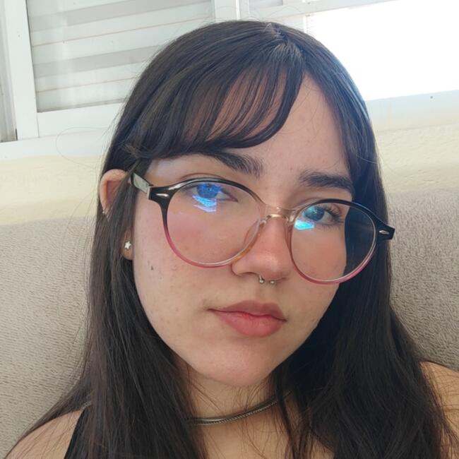 Babysitter in Montes Claros: Vitória