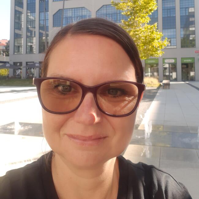 Poptávka hlídání dětí v Praha: Katarína