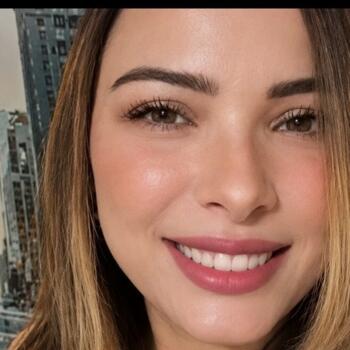 Babysitter Contagem: Eliana