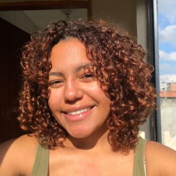Babá Diadema: Leticia