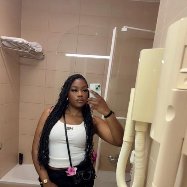 Babysitter in Brussel: Priscillia