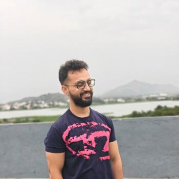 माता-पिता बंगलौर: Pallav