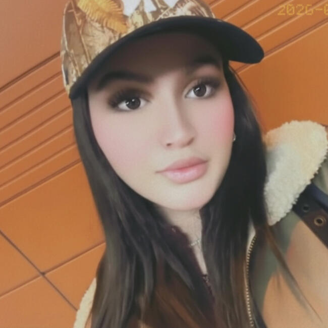 Babysitter in Laval: Ines