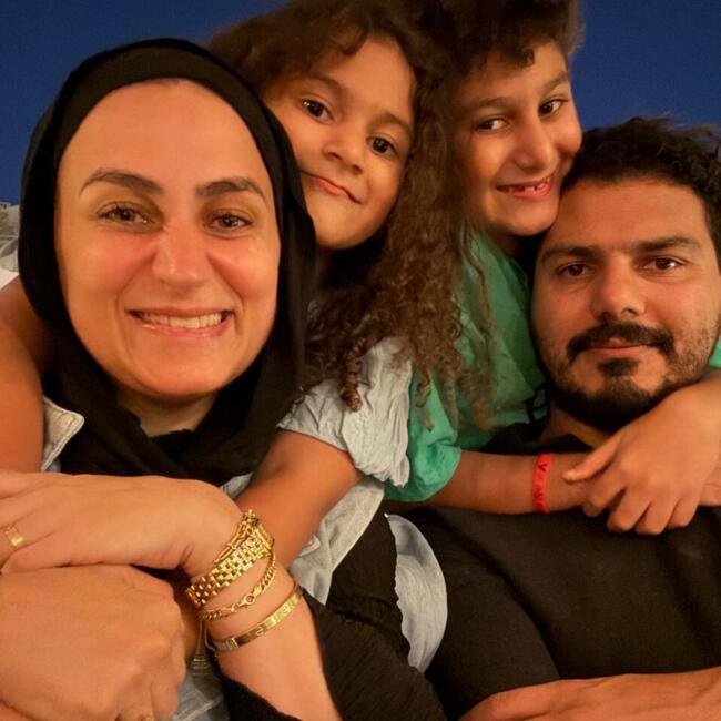 وظيفة جليسة أطفال في المدينة: Omnia