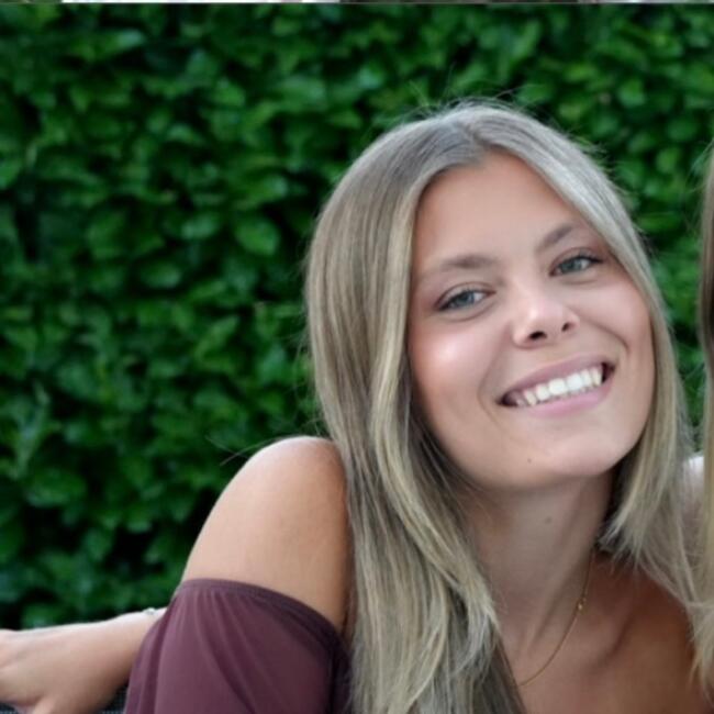 Babysitter in Étercy: Anouck