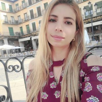 Canguro en Pozuelo de Alarcón: Nohemi
