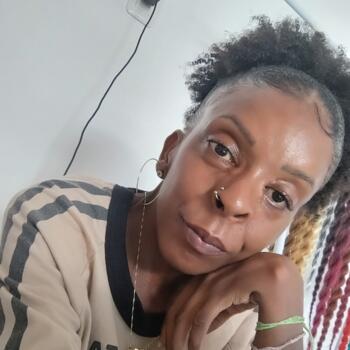Babysitter Novo Hamburgo: Greicy Angélica