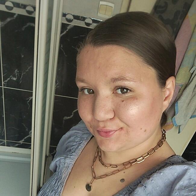 Babysitter in Neuville-sur-Ailette: Cyrielle