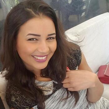 Babysitter a Como: Abir