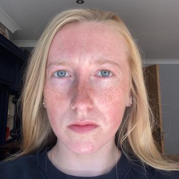 Babysitter in Melbourne: Alex