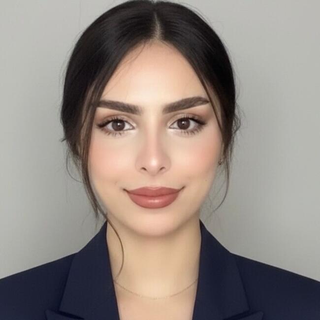 جليسة أطفال في عجمان: Keltoum