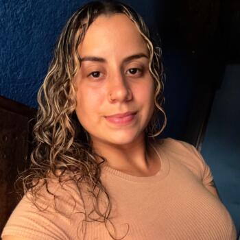 Babysitter in Tambor: Sthefanny