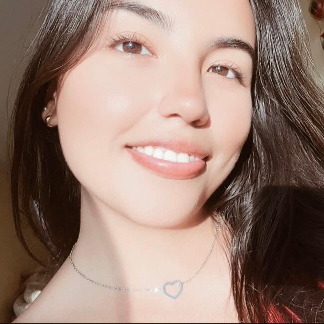 Niñera en José Leonardo Ortiz: Edita