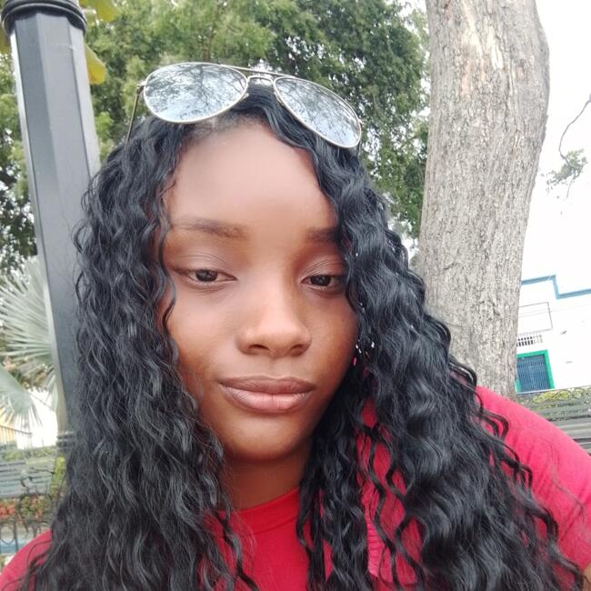 Niñera en Los Guayos: Eilyn