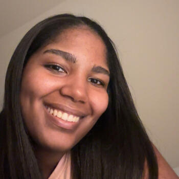 Nanny in Zürich: Emily