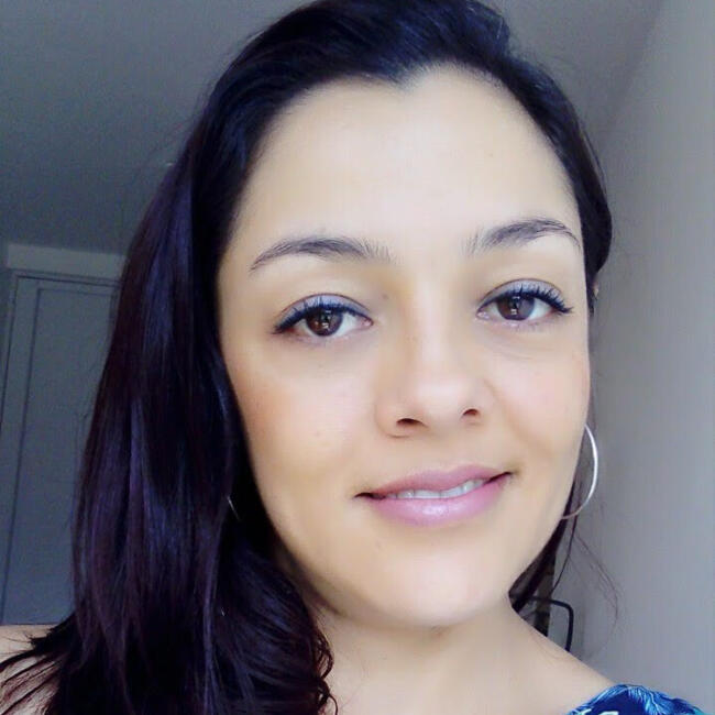 Babysitter in Adelaide: Andrea