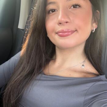 Babysitter Woodbridge: Mia