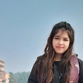 Bārākpur में बेबीसिटर: Rima