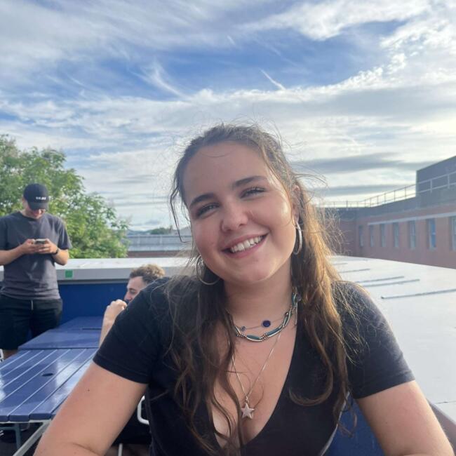 Babysitter in York: Alice