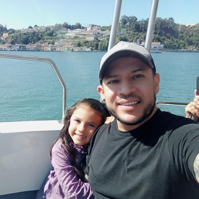 Trabalho de babysitting em Porto: Sergio