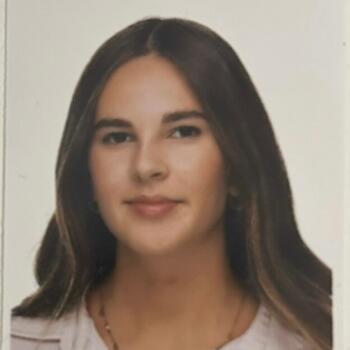 Babysitter in Moreira: Teresa