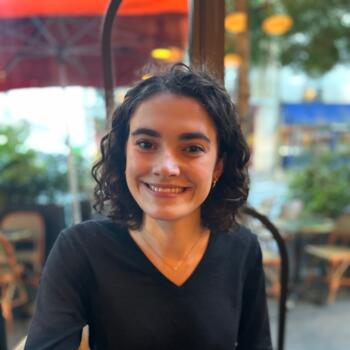 Babysitter in Paris: Joséphine