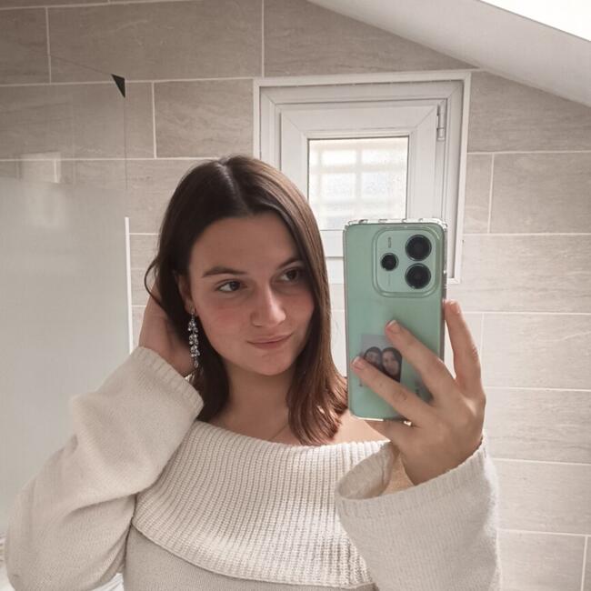 Babysitter in Rouen: Nana