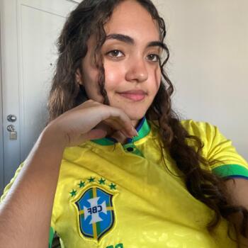 Babá Campo Grande: Lívia