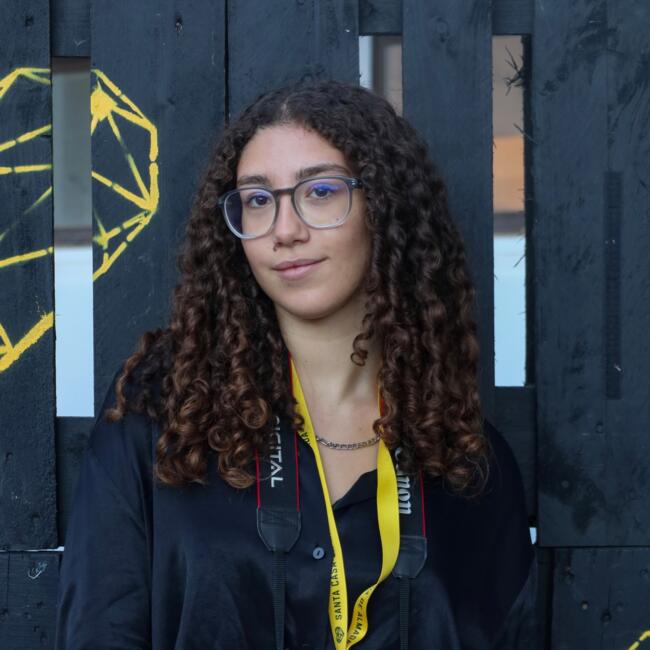 Babysitter em Sobreda: Diana